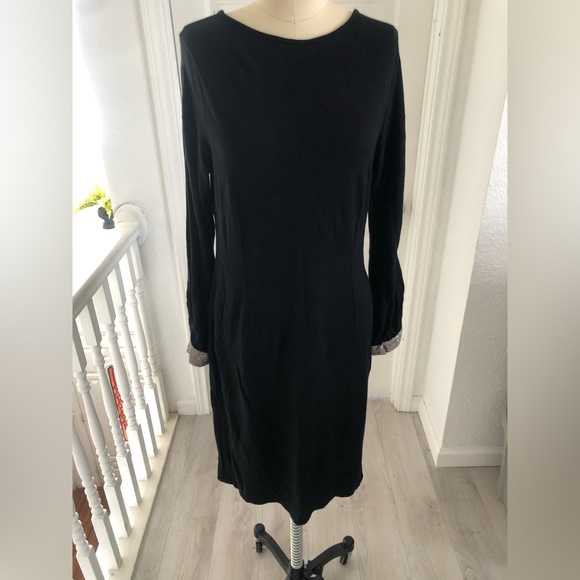 Black long sleeves Midi dress. - Picture 1 of 12